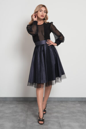 Gonnellone viola scuro con tulle pois